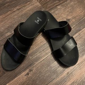 Black sandals